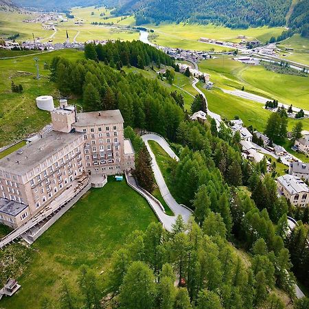 Hotel Castell Цуоц Екстериор снимка