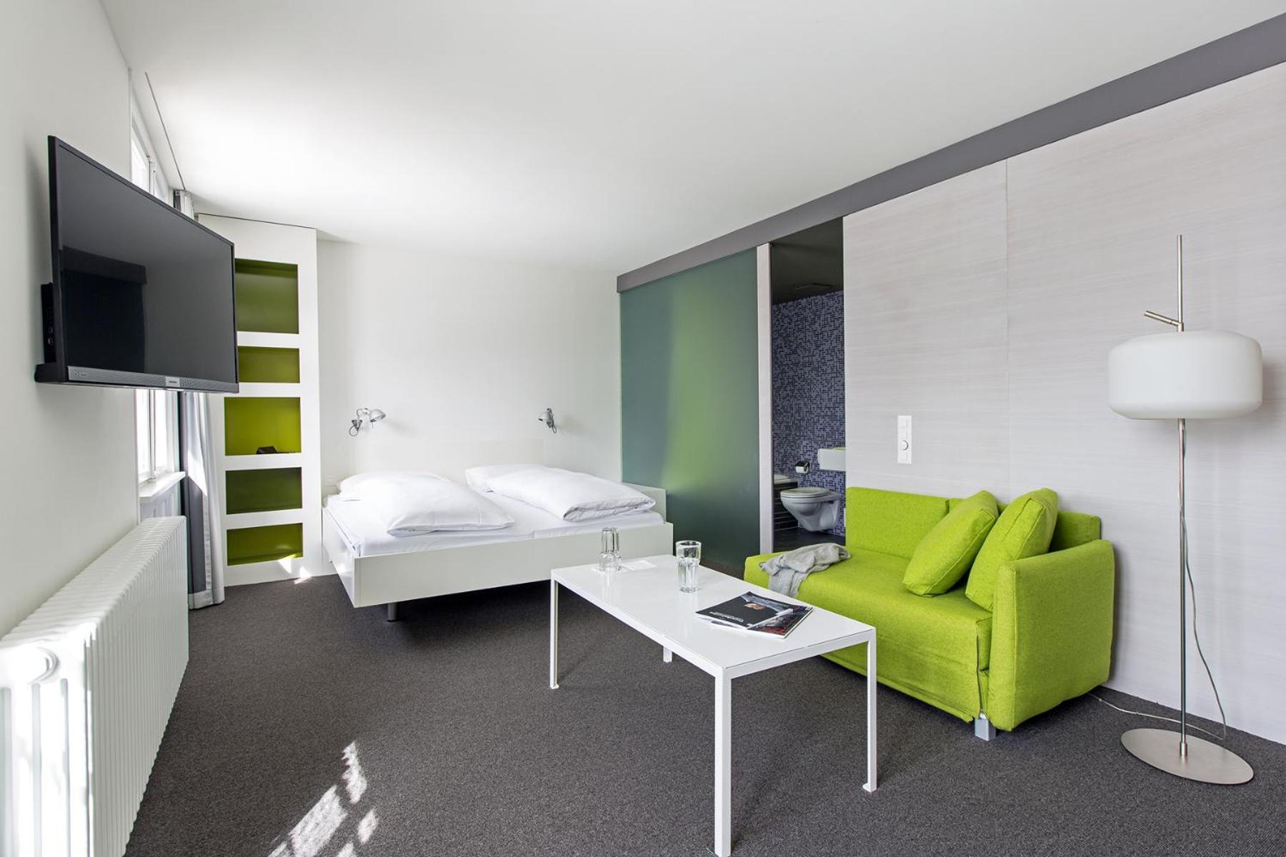 Hotel Castell Цуоц Екстериор снимка