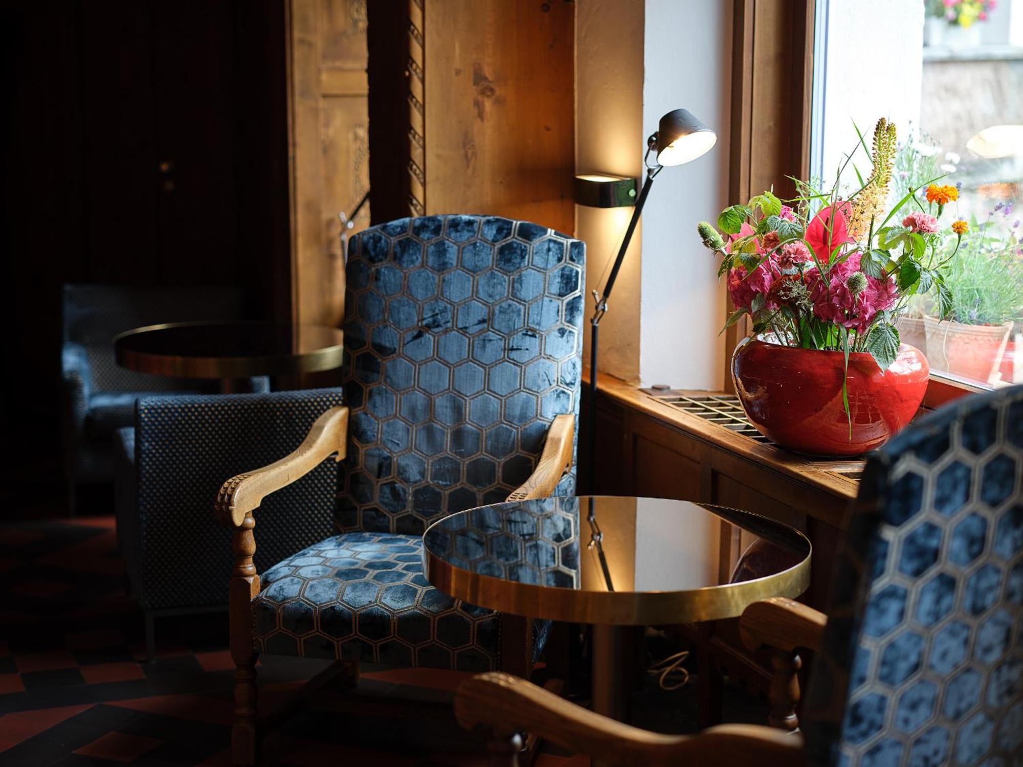 Hotel Castell Цуоц Екстериор снимка