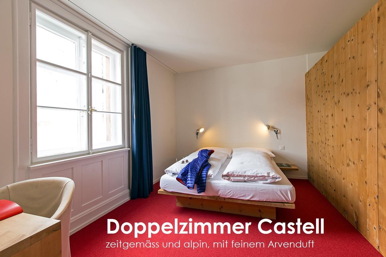 Hotel Castell Цуоц Екстериор снимка